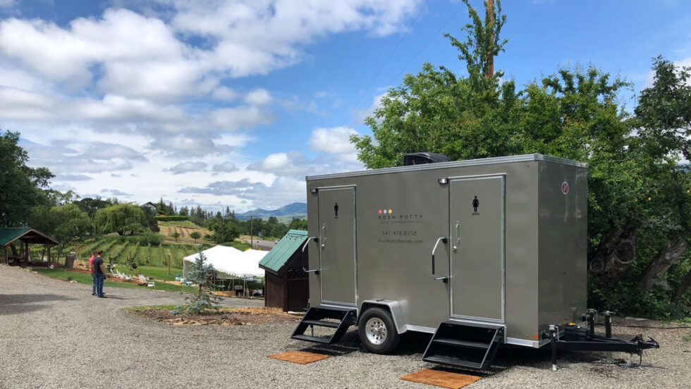 Luxury Restroom Trailers Posh Potty Rentals Grants Pass OR